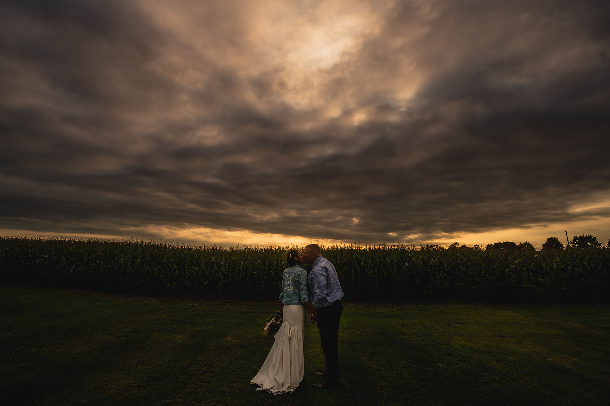 Farm wedding in Ontario
