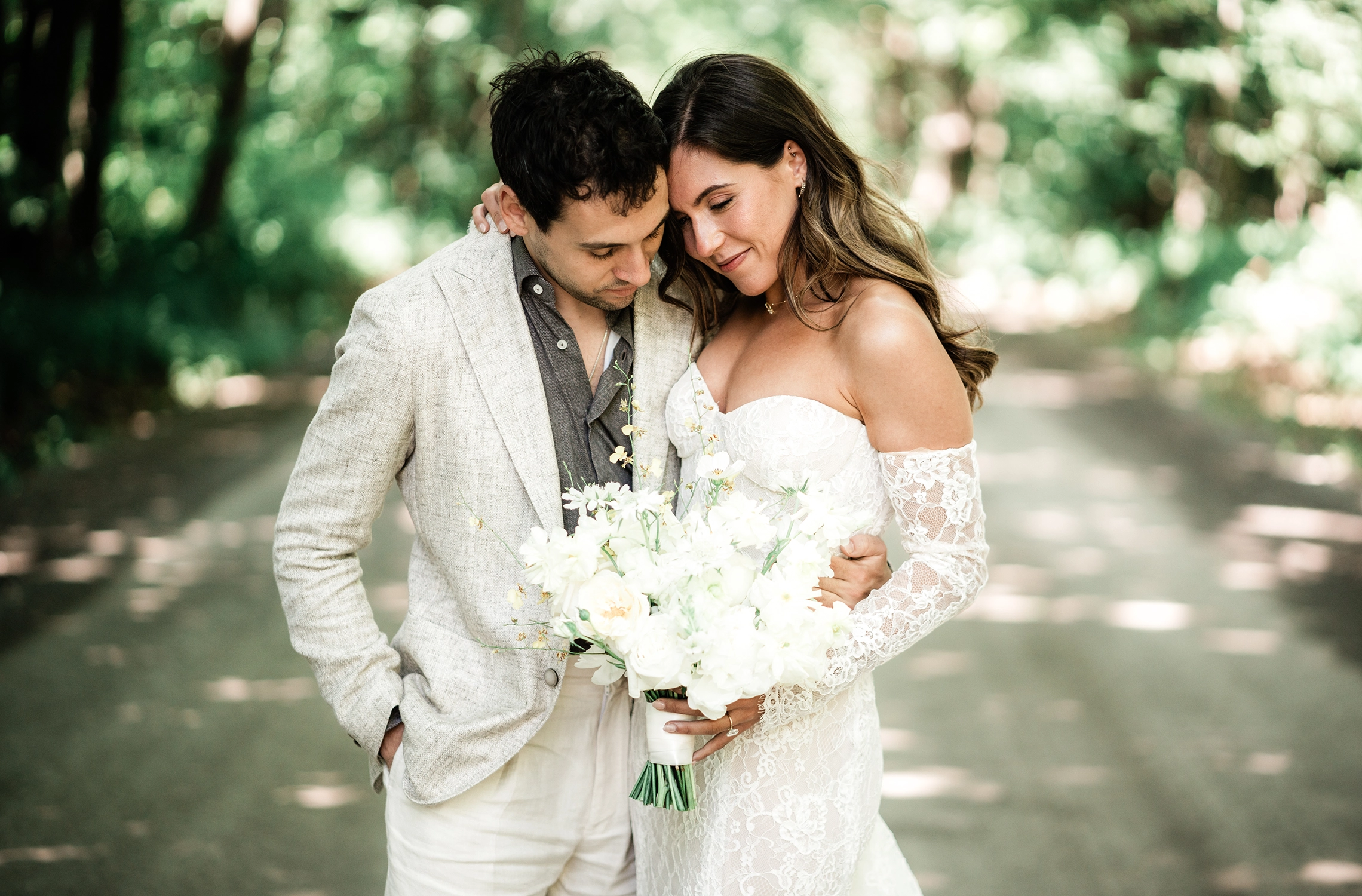 Compass Rose wedding photographer — couple portraits in Prince Edward County.